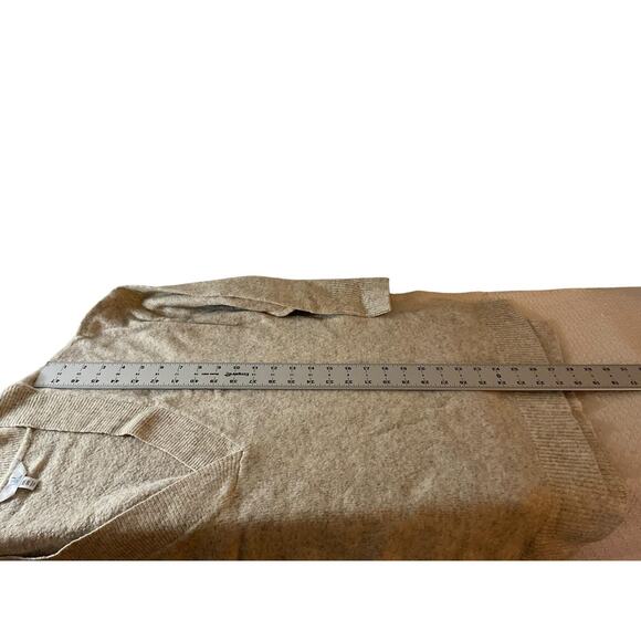 Time and Tru Womens 2XL Beige Sweater V Neck Pullover Soft Knit Long Sleeve Cozy - Picture 7 of 9